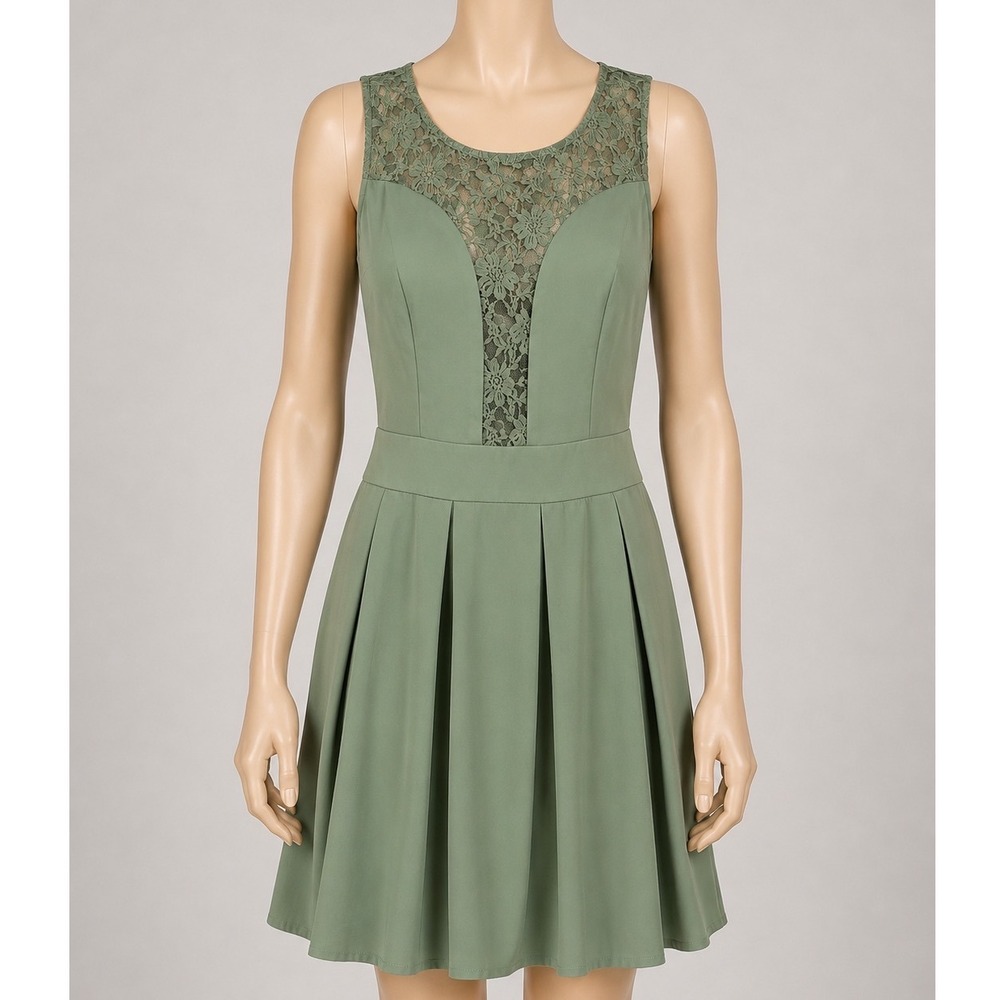 TCEC Sage Green Lace Inset Bow Back Fit and Flare Pleated Mini Dress Medium